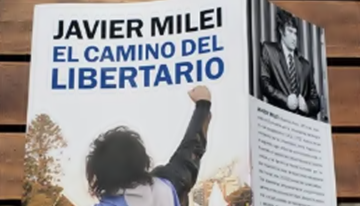 Un editorial sacó de circulación el libro de Javier Milei por mentir en su biografía